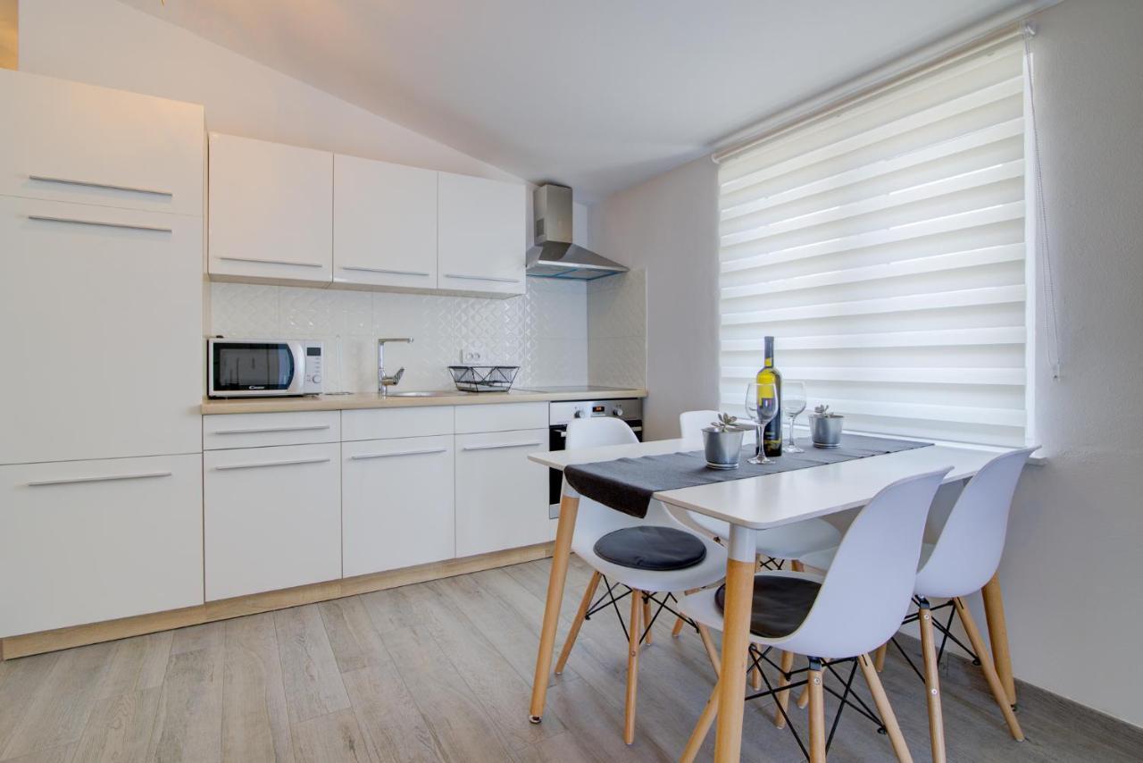 Visumapartments セニ エクステリア 写真